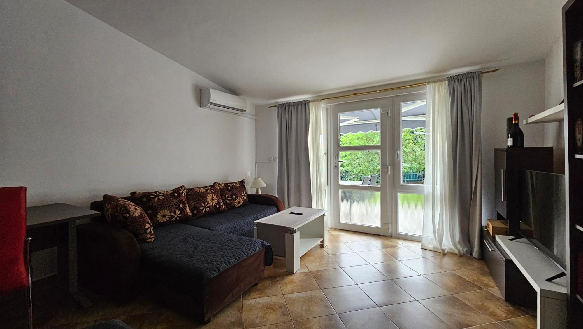 Apartments Betty Borik ロヴィニ エクステリア 写真