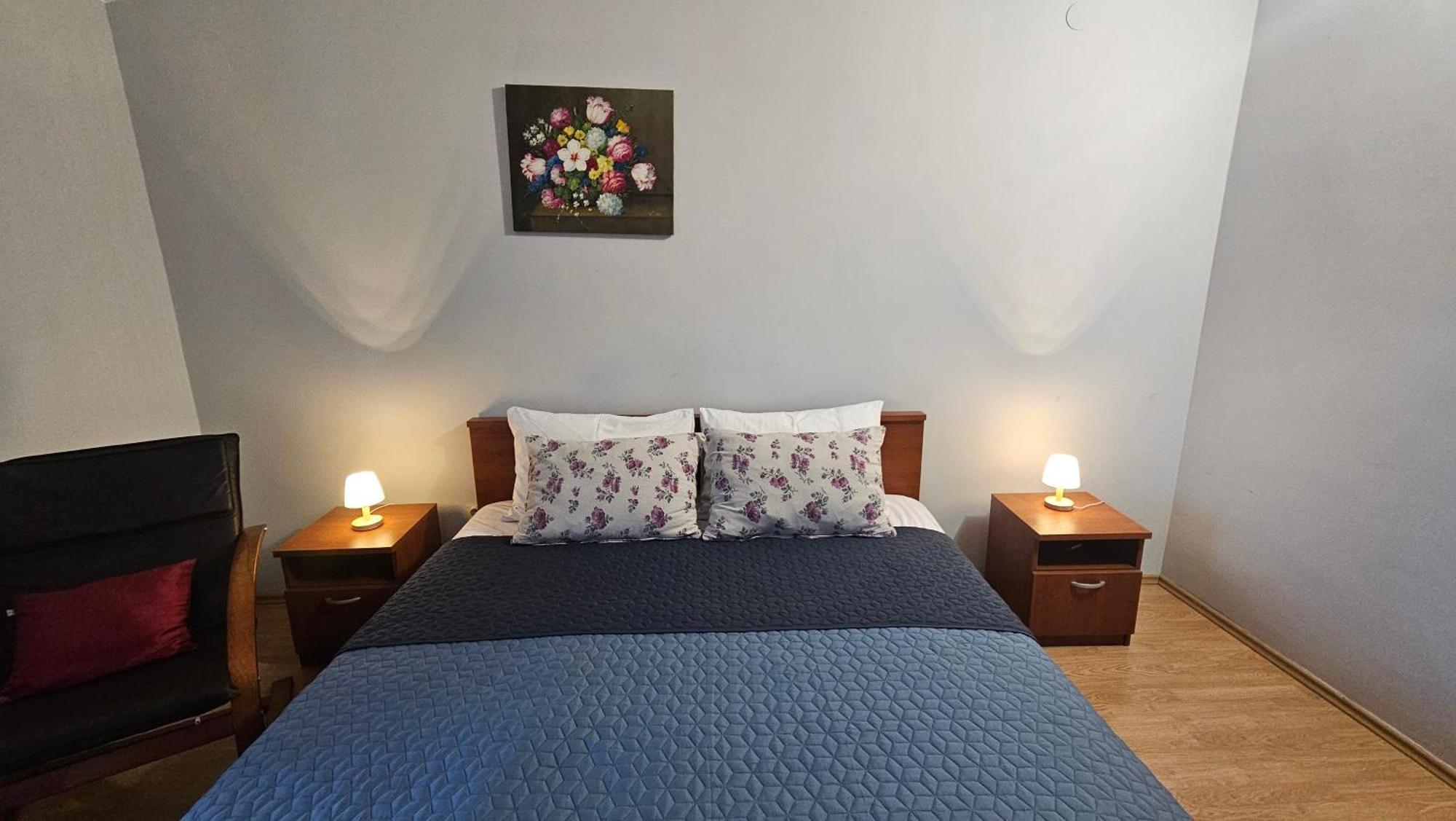 Apartments Betty Borik ロヴィニ エクステリア 写真